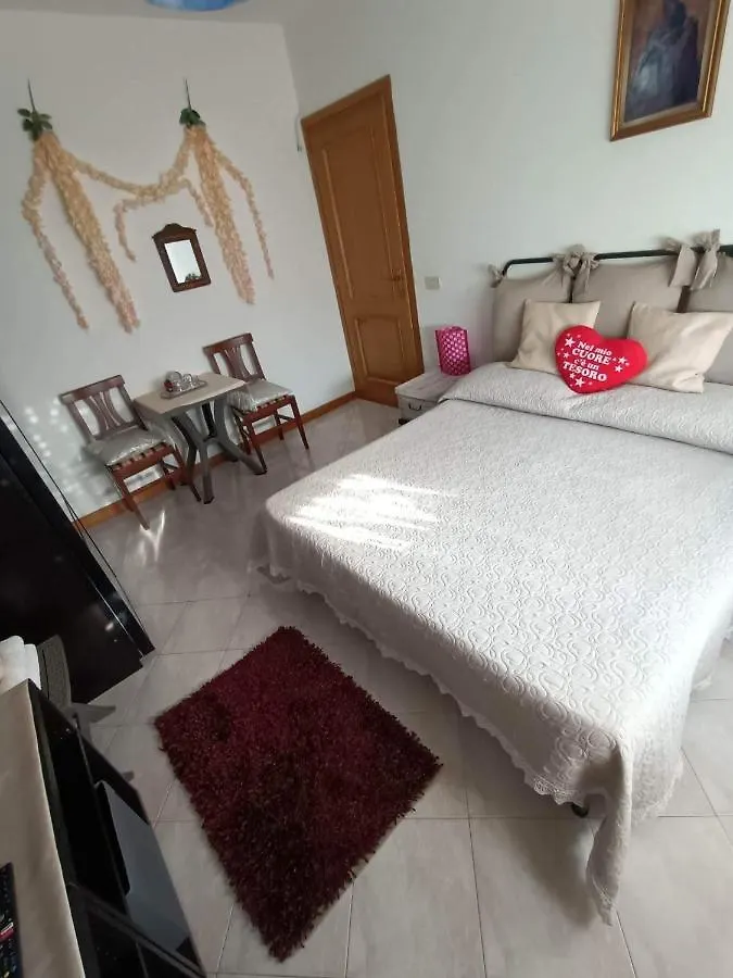 Bellissima Stanza Con Parcheggio Gratuito Apartment Cinquale