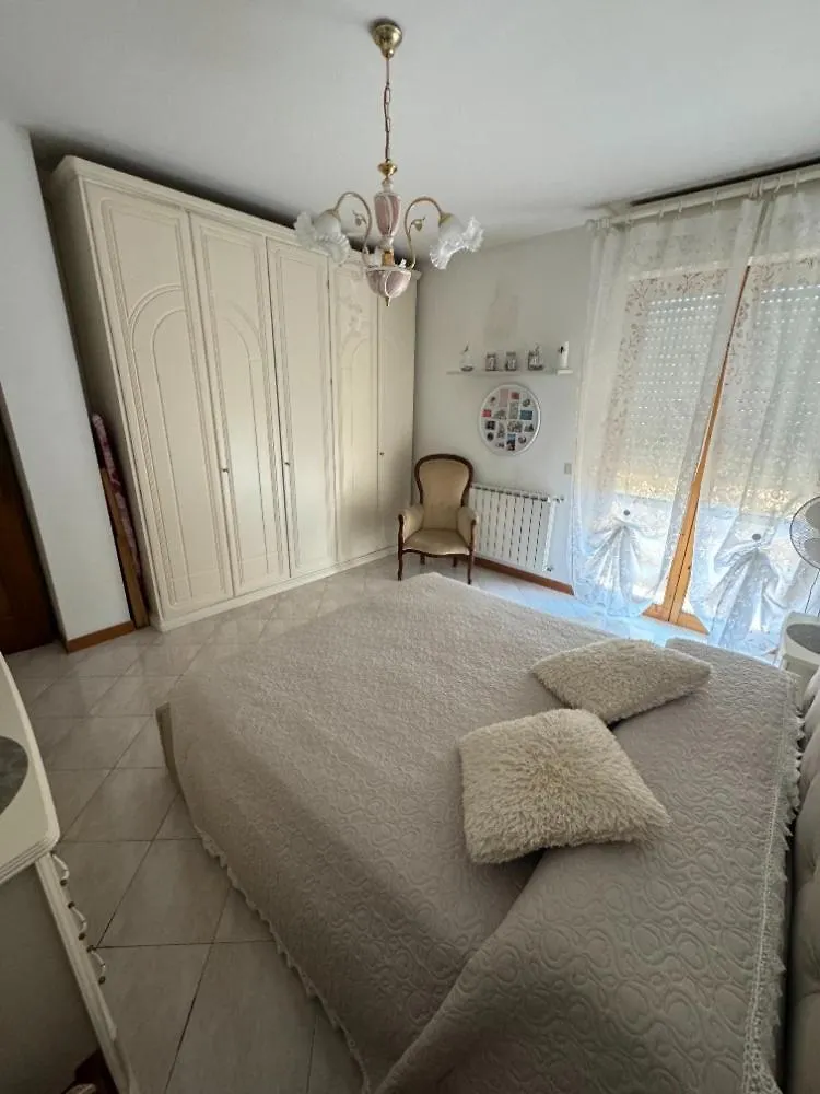 Bellissima Stanza Con Parcheggio Gratuito Apartment Cinquale