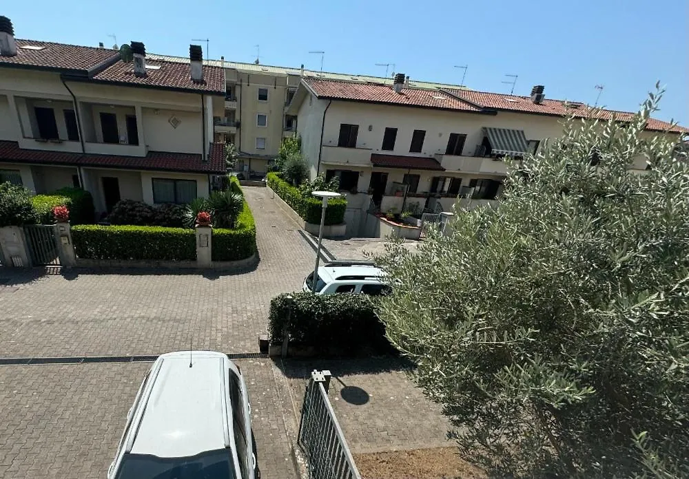 Bellissima Stanza Con Parcheggio Gratuito Apartment Cinquale 0*,  Italy